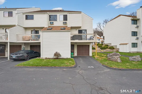 $199,900 | 85 North Main Street, Unit 45, East Hampton, CT 06424