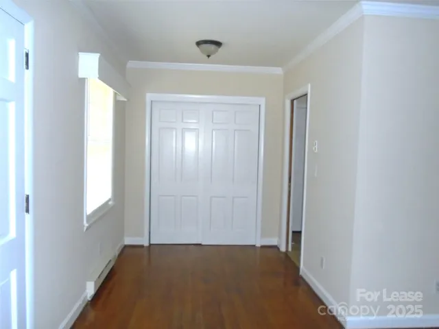 $895 | 4227 Walker Road, Unit 1, Charlotte, NC 28211