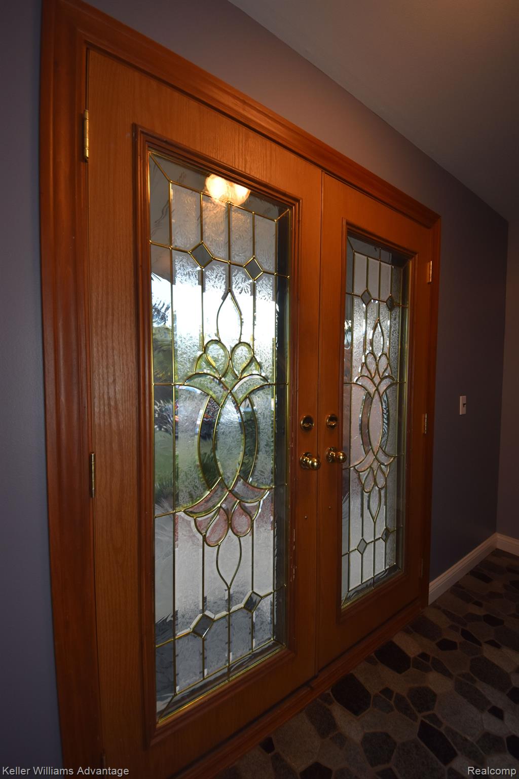 29746 West 11 Mile Road Farmington, MI 48334 - Photo 7 of 42