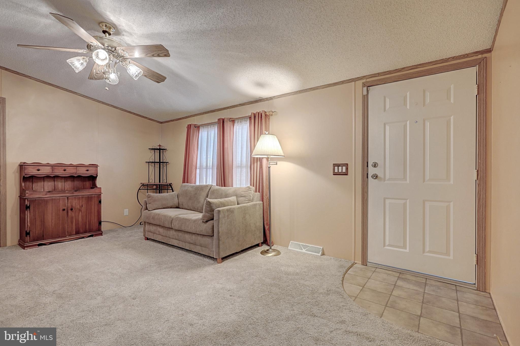 2160 Hanover Road, Unit 18 Gettysburg, PA 17325 - Photo 8 of 26