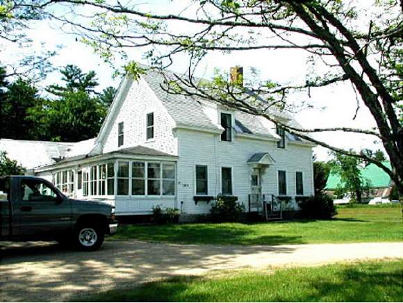 2746 East Conway Road Conway, NH 03813 - Photo 1 of 1