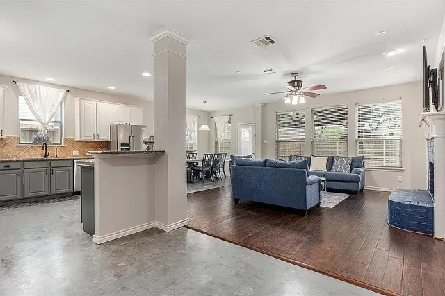 $715,000 | 1408 Creek Springs Drive, Allen, TX 75002