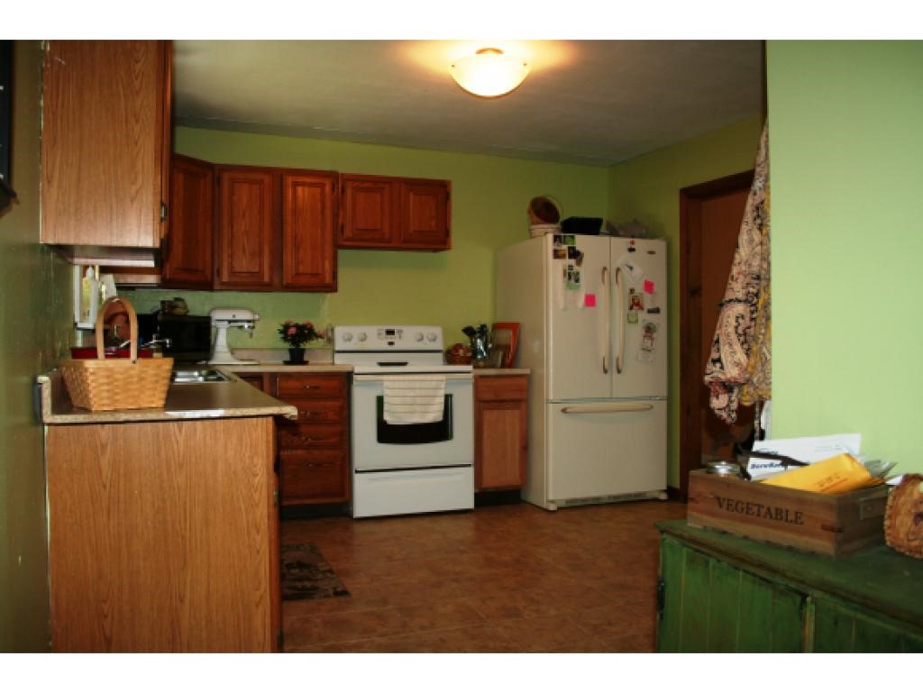 278 Poocham Road Chesterfield, NH 03466 - Photo 5 of 13
