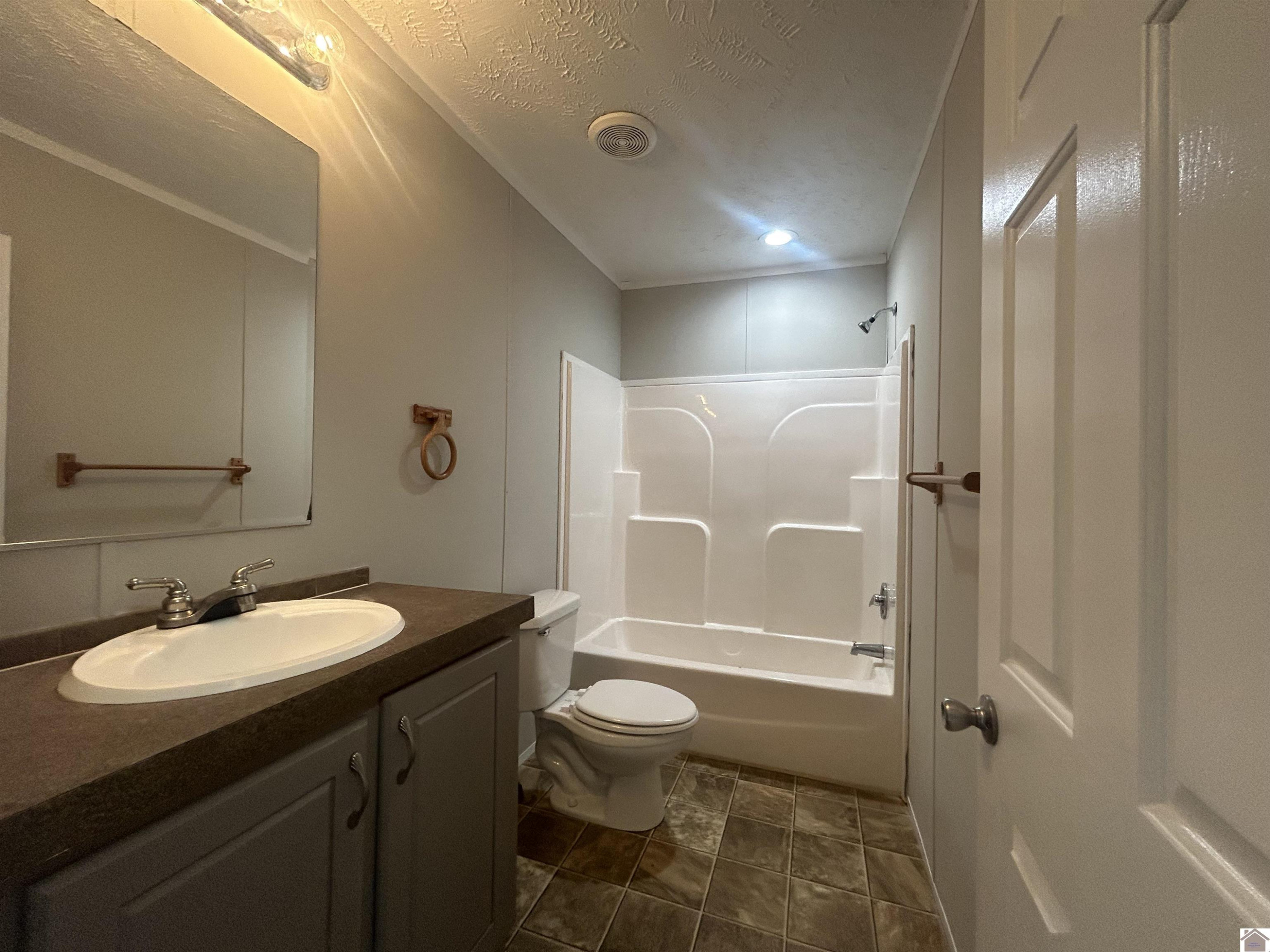 1009 Rudy Road Mayfield, KY 42066 - Photo 16 of 24 Photo 16
