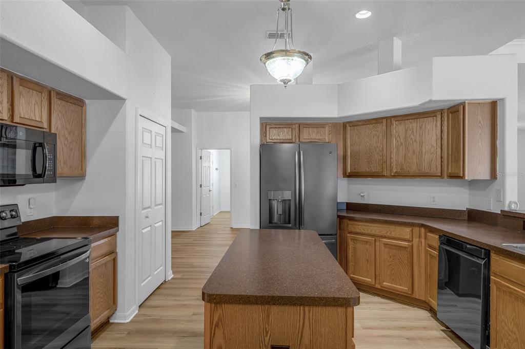 7285 Nightwalker Road Weeki Wachee, FL 34613 - Photo 25 of 79