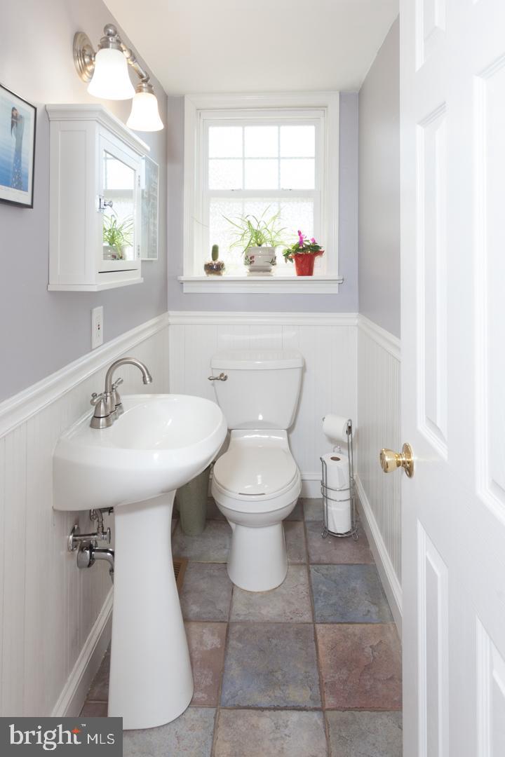 202 Ellis Street Haddonfield, NJ 08033 - Photo 10 of 36 Gallery Image 10