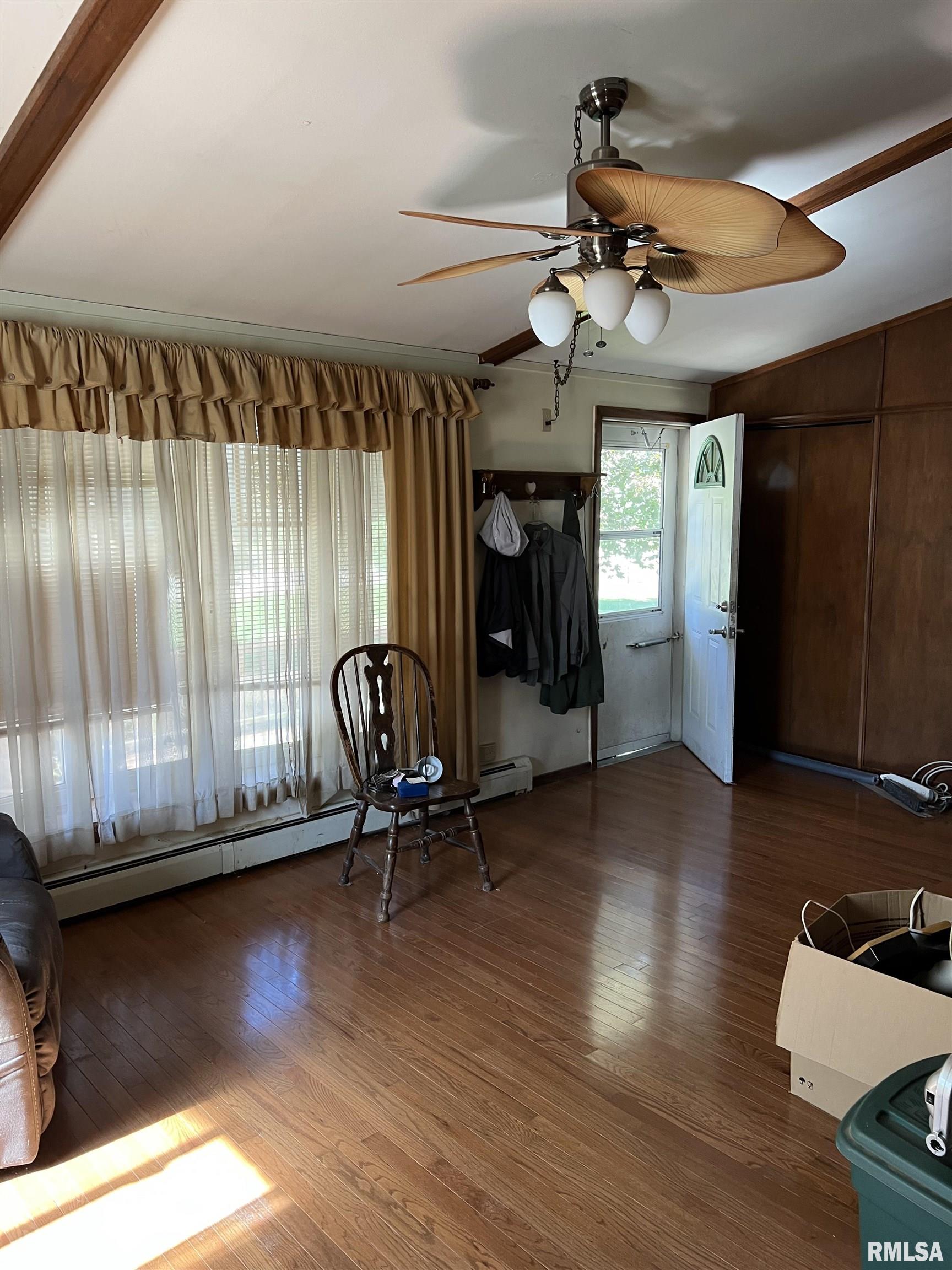 1613 Adams Road Eureka, IL 61530 - Photo 4 of 11 Gallery Image 4