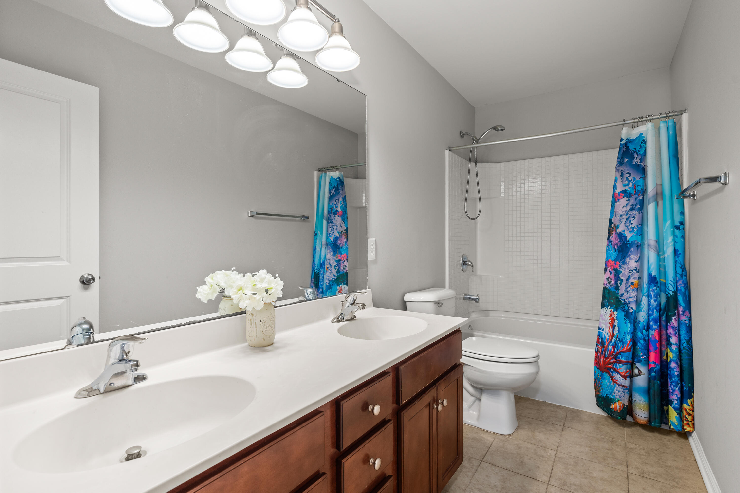202 Decatur Drive Summerville, SC 29486 - Photo 43 of 78 Bathroom #4