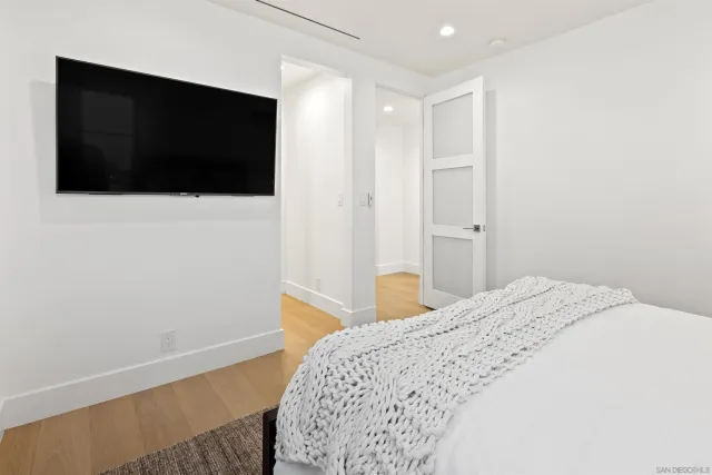 $7,700,000 | 119 41st Street, Newport Beach, CA 92663