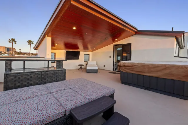 $7,700,000 | 119 41st Street, Newport Beach, CA 92663