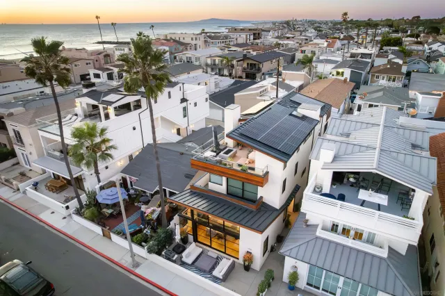 $7,700,000 | 119 41st Street, Newport Beach, CA 92663