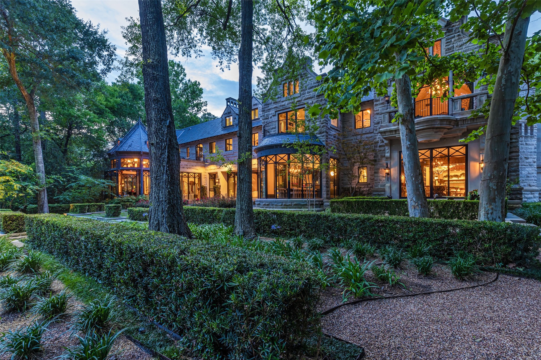 107 Timberwilde Lane Houston, TX 77024 - Photo 24 of 40
