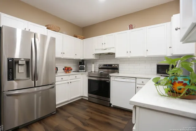 $239,999 | 13111 Burgundy Point, San Antonio, TX 78217