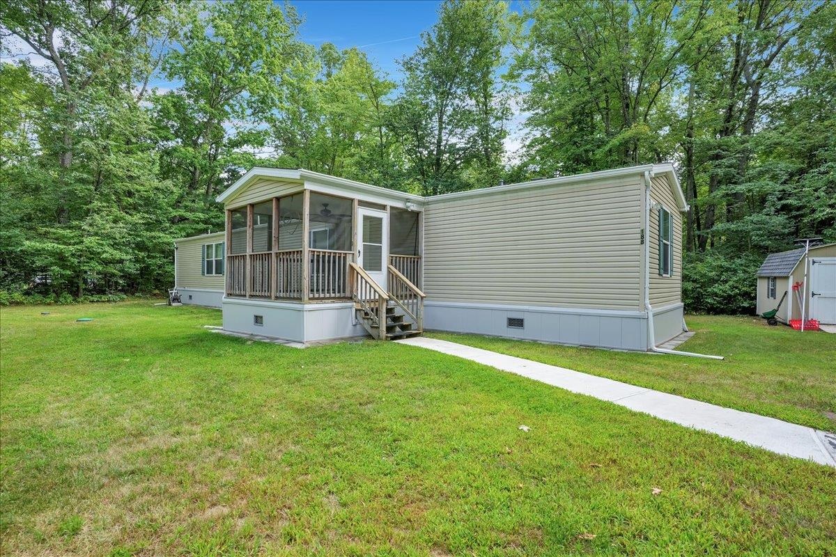188 Wilmington Road Colchester, VT 05446 - Photo 1 of 31 Gallery Image 1
