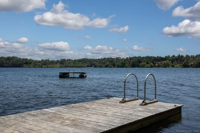 $2,975,000 | 40 Canterbury Lane, Lakeville, CT 06039