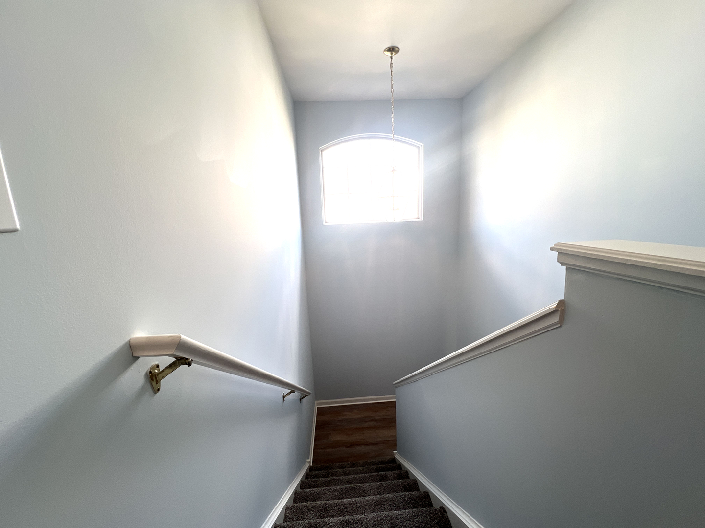 669 South Rosehall Lane, Unit 669 Round Lake, IL 60073 - Photo 10 of 17 a view of a hallway with window