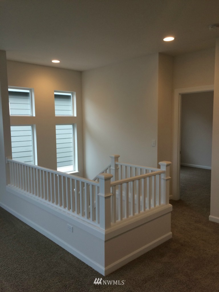 3729 196th Place Southeast, Unit 73 Bothell, WA 98012 - Photo 12 of 15 Gallery Image 12