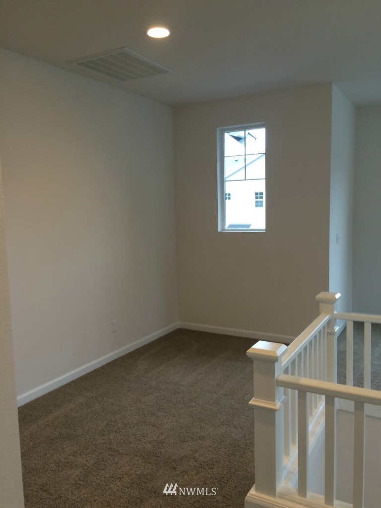 3729 196th Place Southeast, Unit 73 Bothell, WA 98012 - Photo 13 of 15 Gallery Image 13
