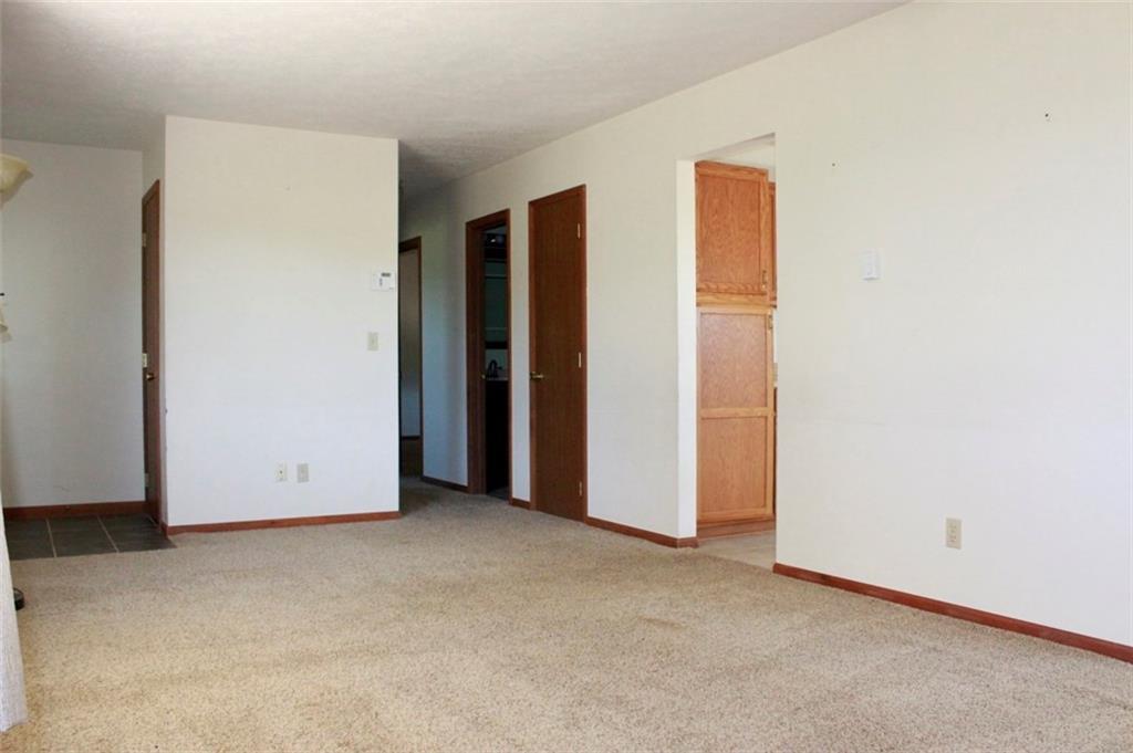 3905 East Pitchin Road Springfield, OH 45502 - Photo 9 of 67
