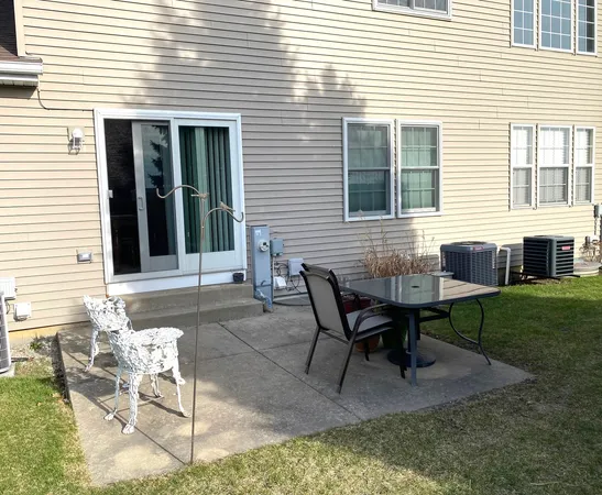 $305,000 | 25734 Bridle Path, Channahon, IL 60410