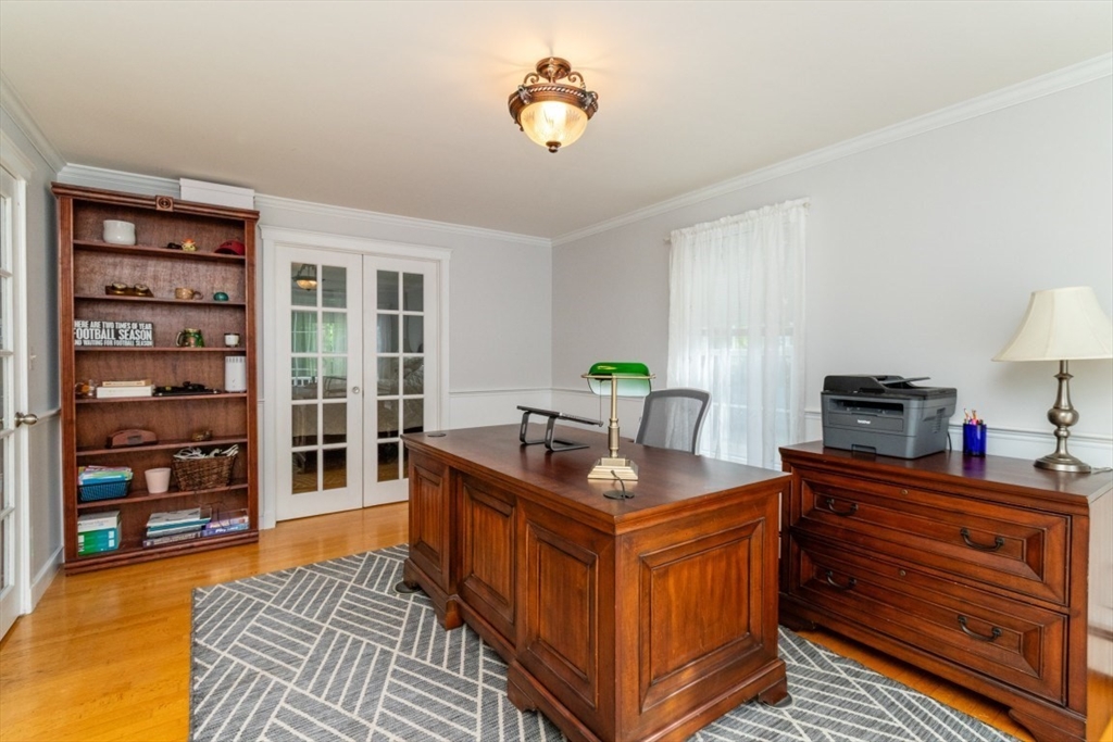 745 Washington Street Walpole, MA 02081 - Photo 17 of 42