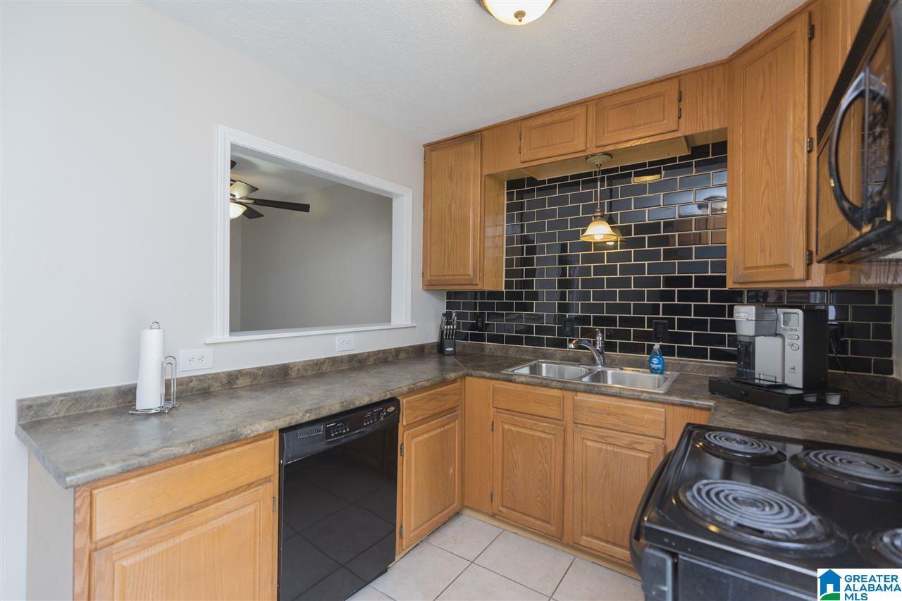3429 Sandner Court, Unit D Homewood, AL 35209 - Photo 6 of 21
