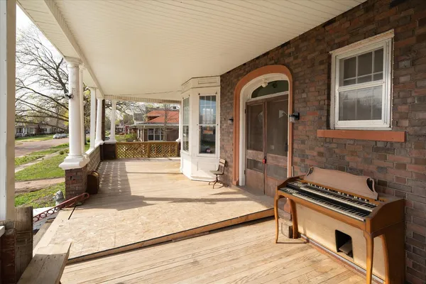 $174,900 | 314 South Monroe Street, Streator, IL 61364
