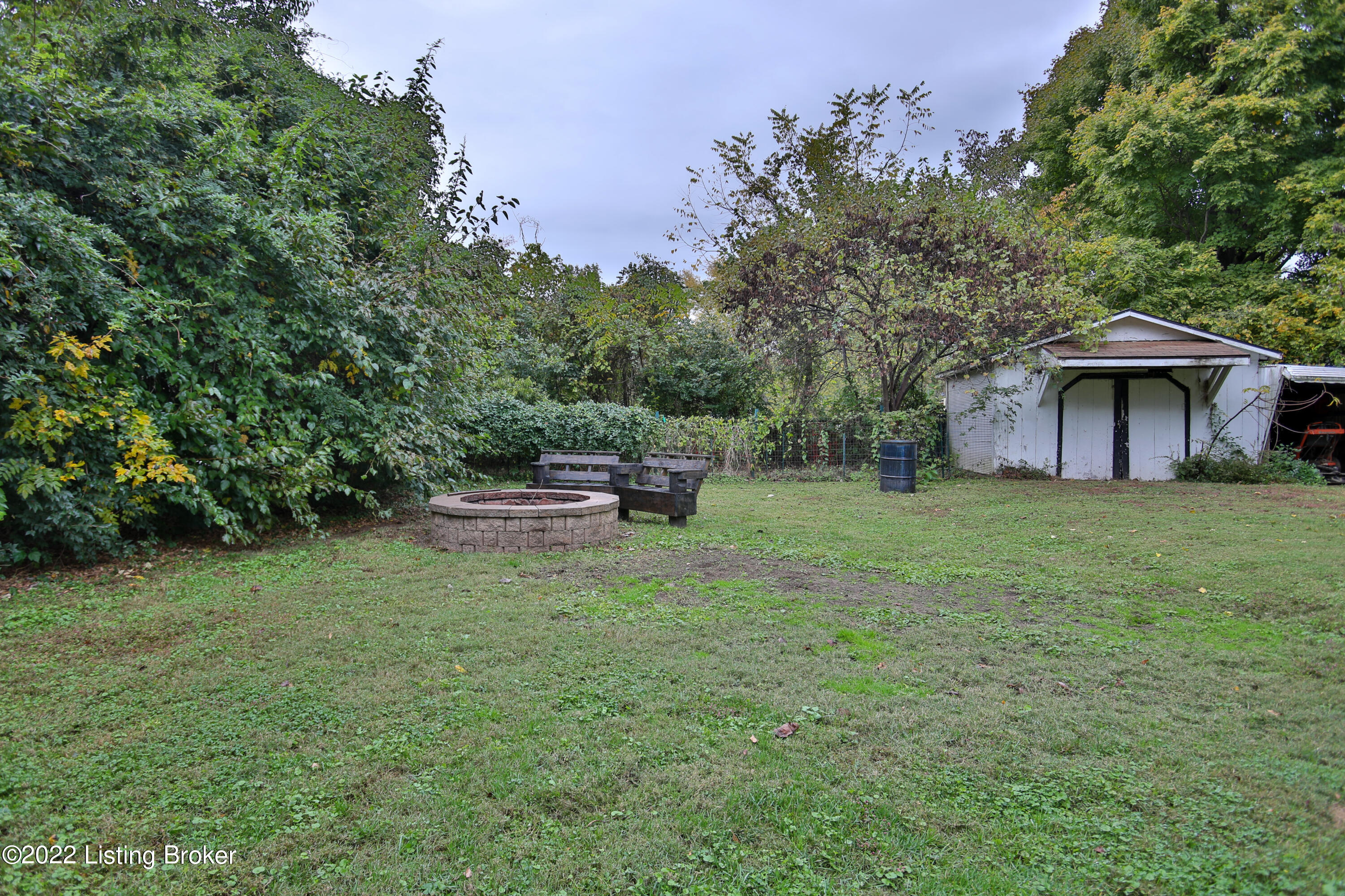 2815 Timber Hill Road Louisville, KY 40214 - Photo 19 of 32 2815 Timber Hills Rd-11