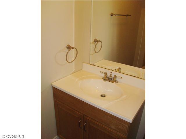 840 Rome Street Petersburg, VA 23803 - Photo 7 of 12 Gallery Image 7