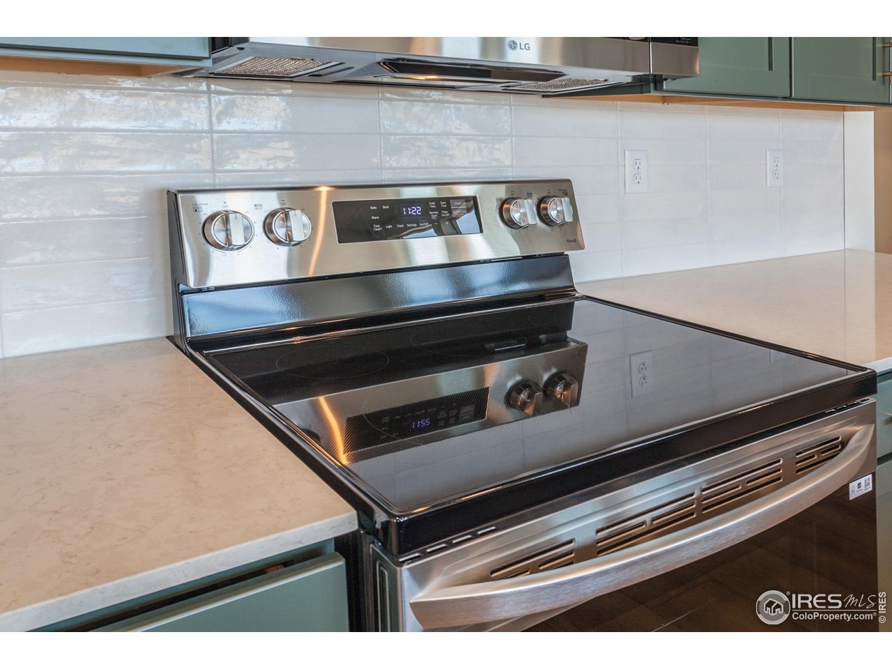 6108 Gault Road Timnath, CO 80547 - Photo 16 of 44 S.S. APPLIANCES (NO FRIDGE INCLUDED)