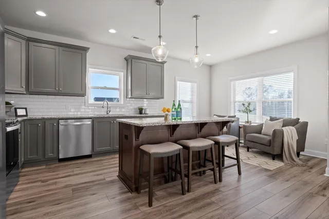 $539,000 | 2025 Jasper Highlands Boulevard, Jasper, TN 37347