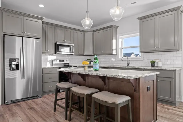 $539,000 | 2025 Jasper Highlands Boulevard, Jasper, TN 37347