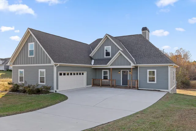$539,000 | 2025 Jasper Highlands Boulevard, Jasper, TN 37347