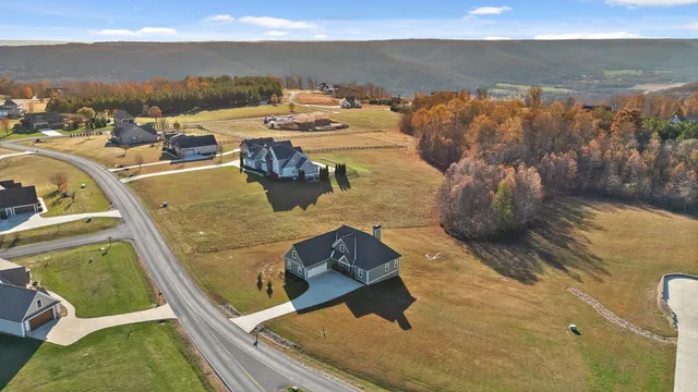 $539,000 | 2025 Jasper Highlands Boulevard, Jasper, TN 37347