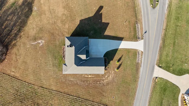 $539,000 | 2025 Jasper Highlands Boulevard, Jasper, TN 37347