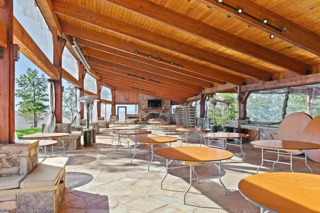 $539,000 | 2025 Jasper Highlands Boulevard, Jasper, TN 37347