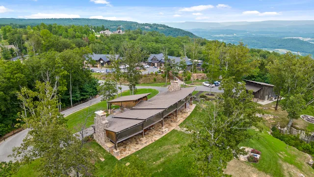 $539,000 | 2025 Jasper Highlands Boulevard, Jasper, TN 37347