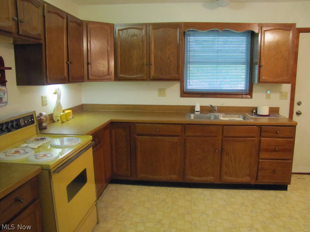 14859 Wheeler Road Lagrange, OH 44050 - Photo 4 of 15