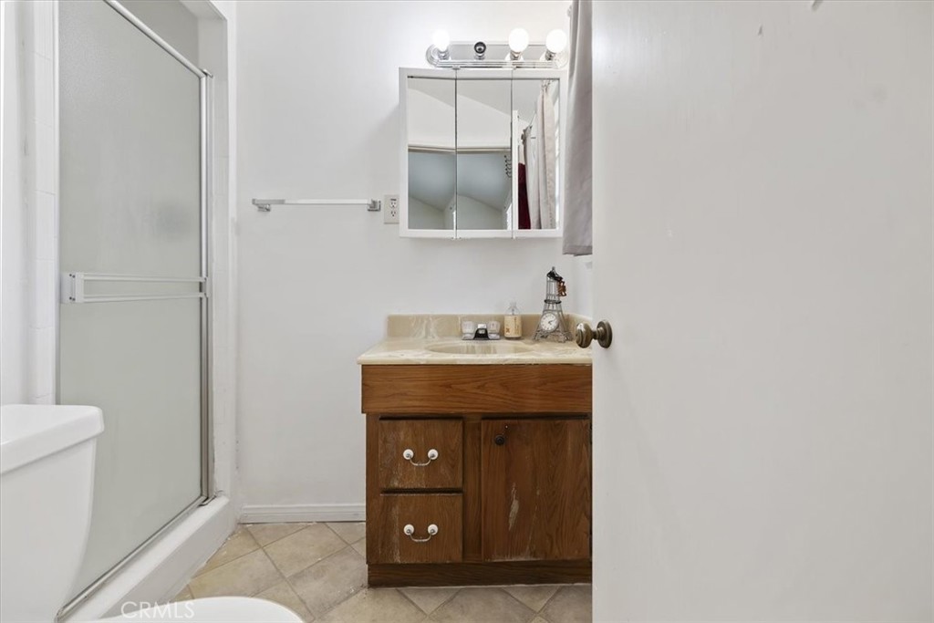 6964 Yellowstone Drive Riverside, CA 92506 - Photo 30 of 41