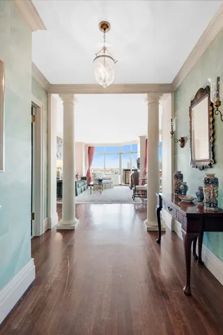$2,495,000 | 188 East 64th Street, Unit 3802 | Lenox Hill