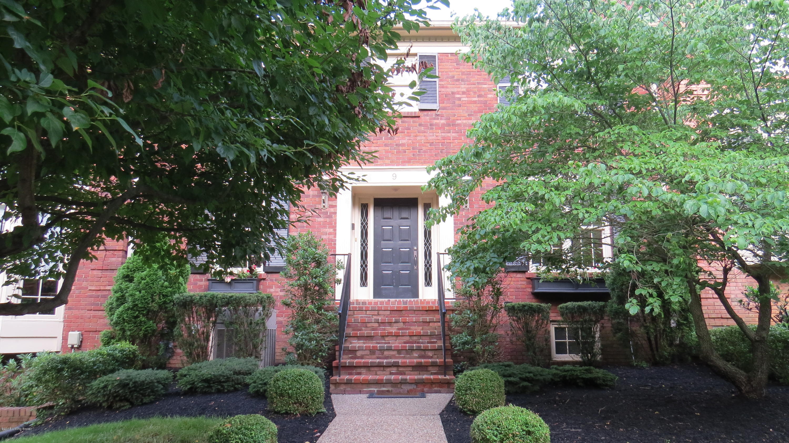 9 Riding Ridge Road Prospect, KY 40059 - Photo 2 of 60 2