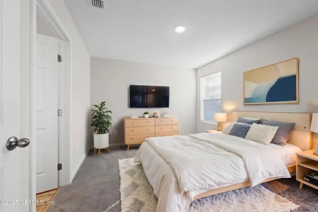 $330,000 | 2850 Wonderwood Lane, Jacksonville, FL 32233