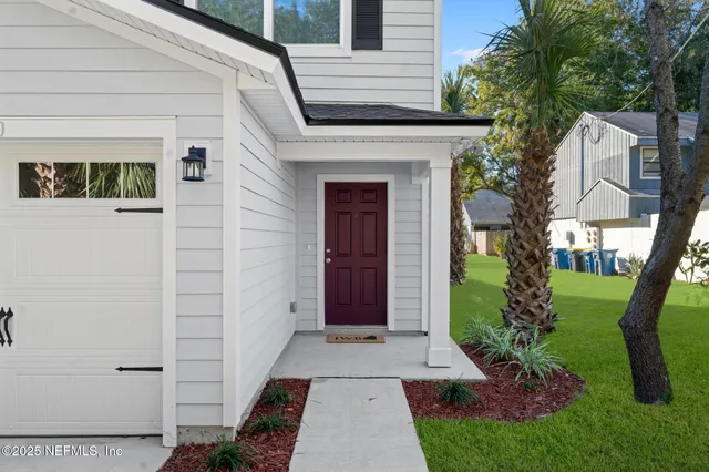 $330,000 | 2850 Wonderwood Lane, Jacksonville, FL 32233