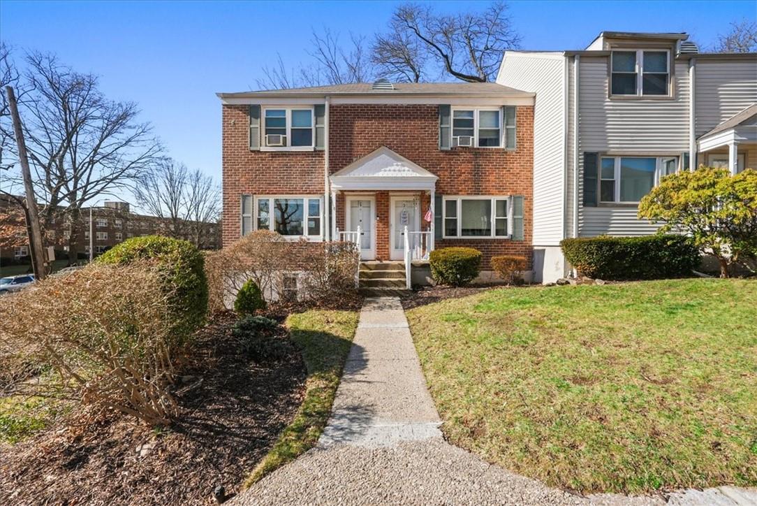737 Tuckahoe Road, Unit 1 Yonkers, NY 10710 - Photo 1 of 1