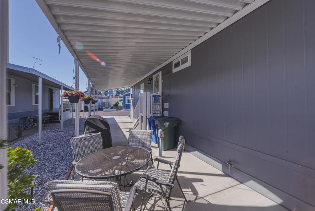 2167 Cardinal Avenue Oxnard, CA 93033 - Photo 31 of 36 a view of a chairs and table in the patio