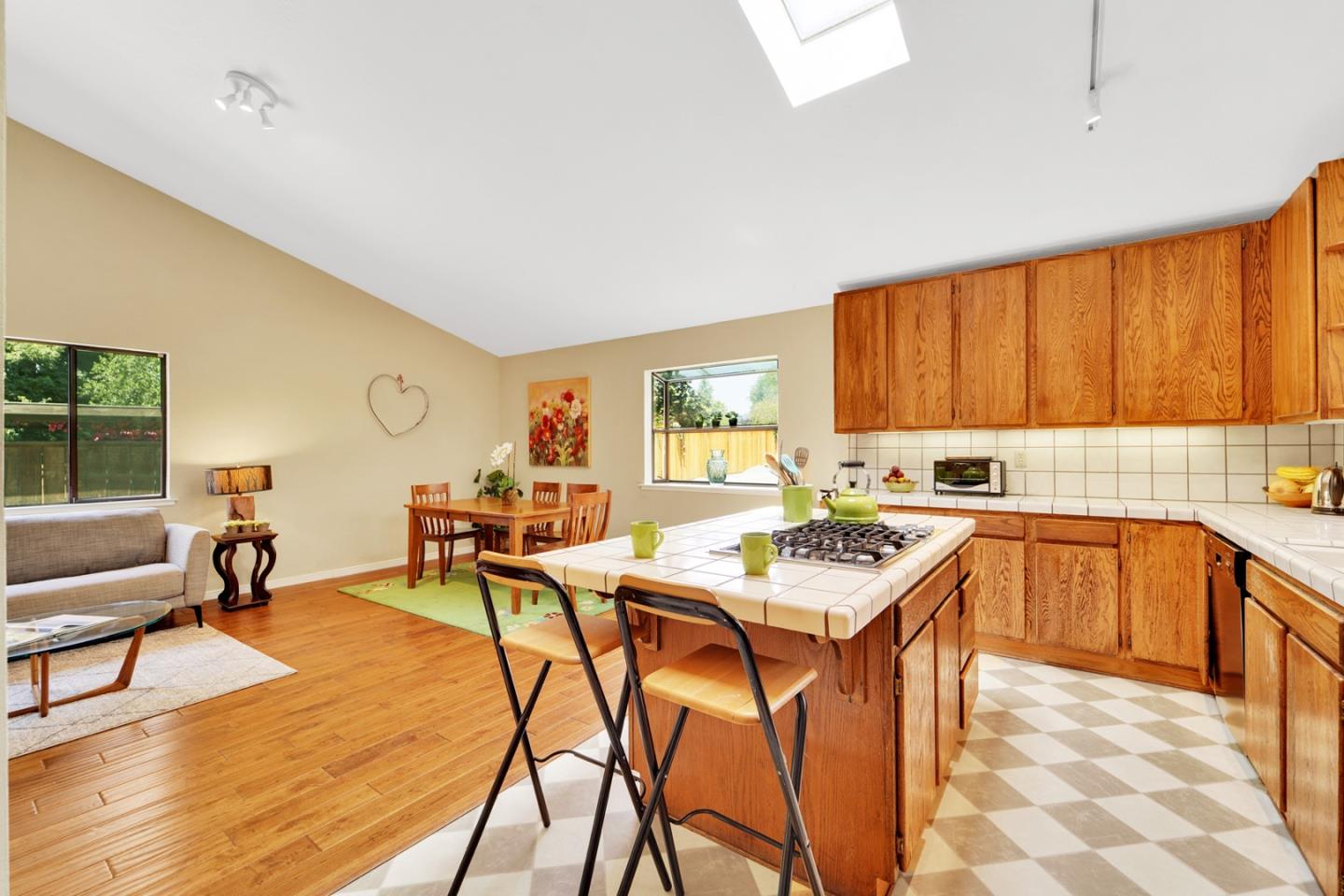 1210 Amesti Road Watsonville, CA 95076 - Photo 21 of 51 Gallery Image 21