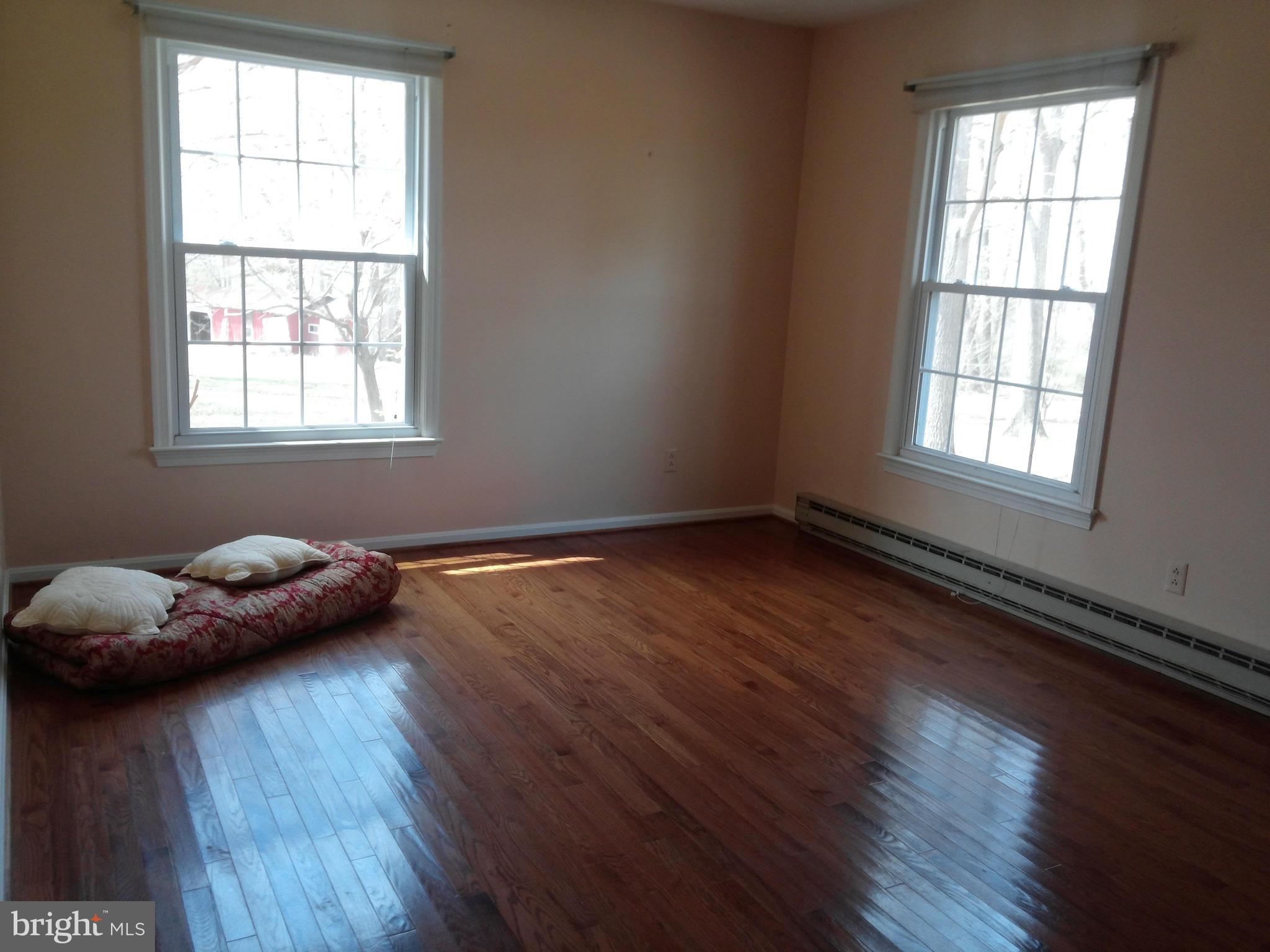 13070 Marsh Road Bealeton, VA 22712 - Photo 16 of 20 Bath (Master)