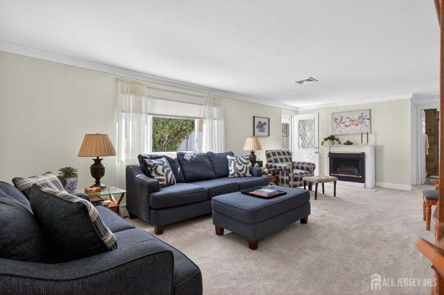 1391 Mohawk Road North Brunswick, NJ 08902 - Photo 18 of 30 Gallery Image 18