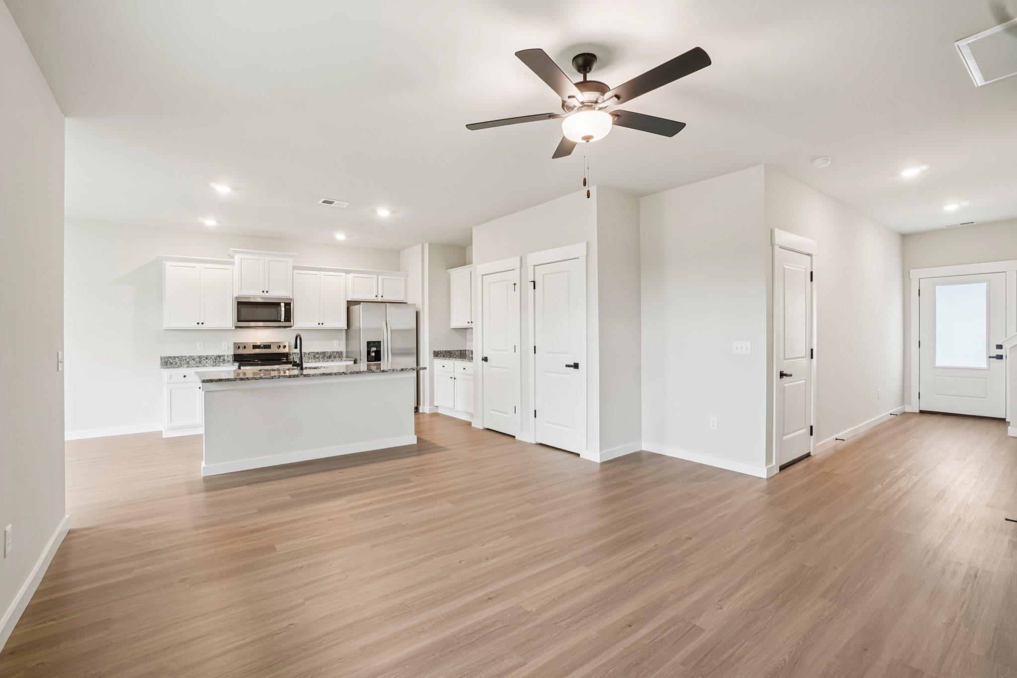 434 West Claywalk Road Woodruff, SC 29388 - Photo 3 of 6