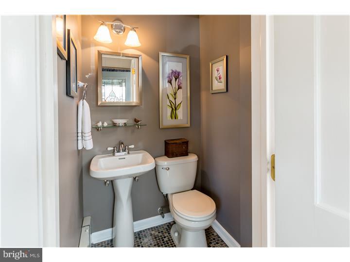 324 Kathmere Road Havertown, PA 19083 - Photo 12 of 15